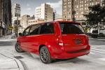 Dodge Grand Caravan Blacktop Edition 2013 года